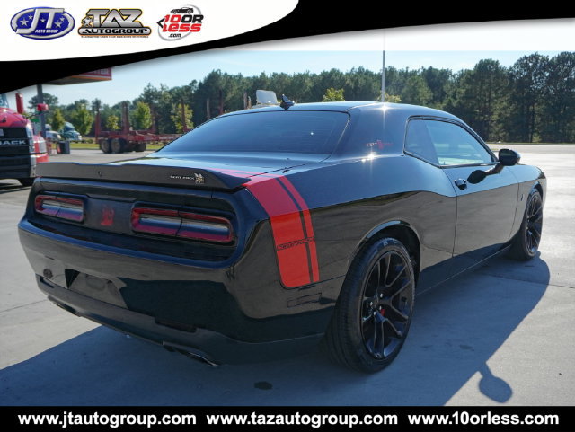Used 2020 Dodge Challenger R/T Scat Pack RWD image 9