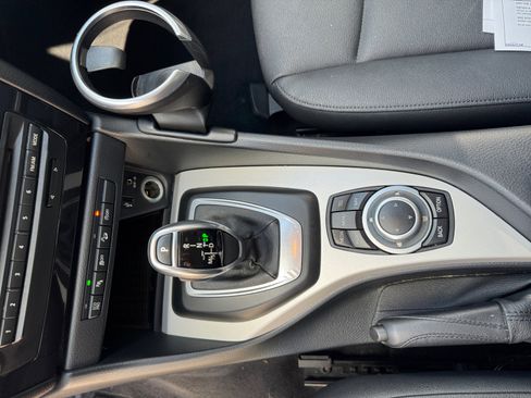 Used 2013 BMW X1 xDrive28i image 12