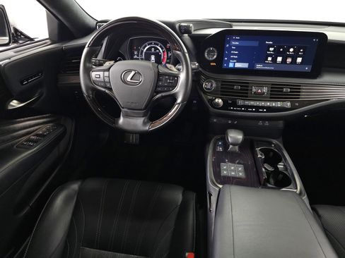 Certified 2023 Lexus LS 500 AWD w/ Luxury Package image 17