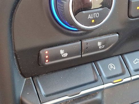 Used 2020 Chevrolet Silverado 1500 LT Trail Boss w/ Convenience Package image 23