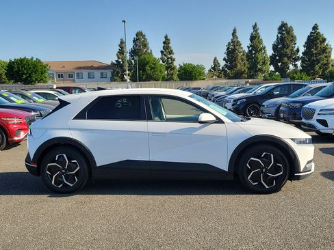 Certified 2024 Hyundai Ioniq 5 SEL RWD image 5