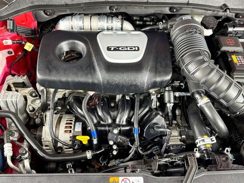 Used 2021 Hyundai Kona Ultimate AWD/4WD image 14