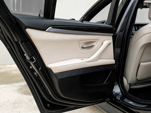 Used 2013 BMW 535i Sedan image 45