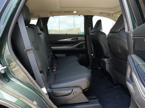 Certified 2026 INFINITI QX60 Luxe w/ Cargo Package FWD image 19