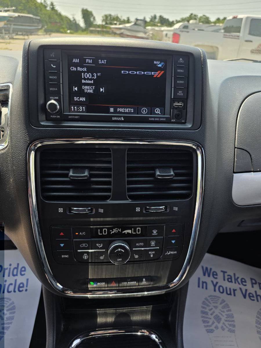 Used 2019 Dodge Grand Caravan GT FWD image 19