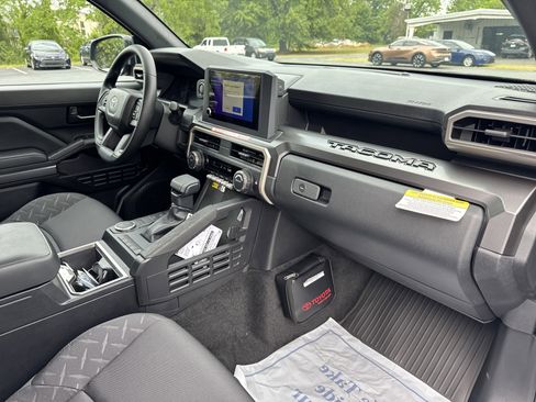 New 2026 Toyota Tacoma SR5 RWD image 34