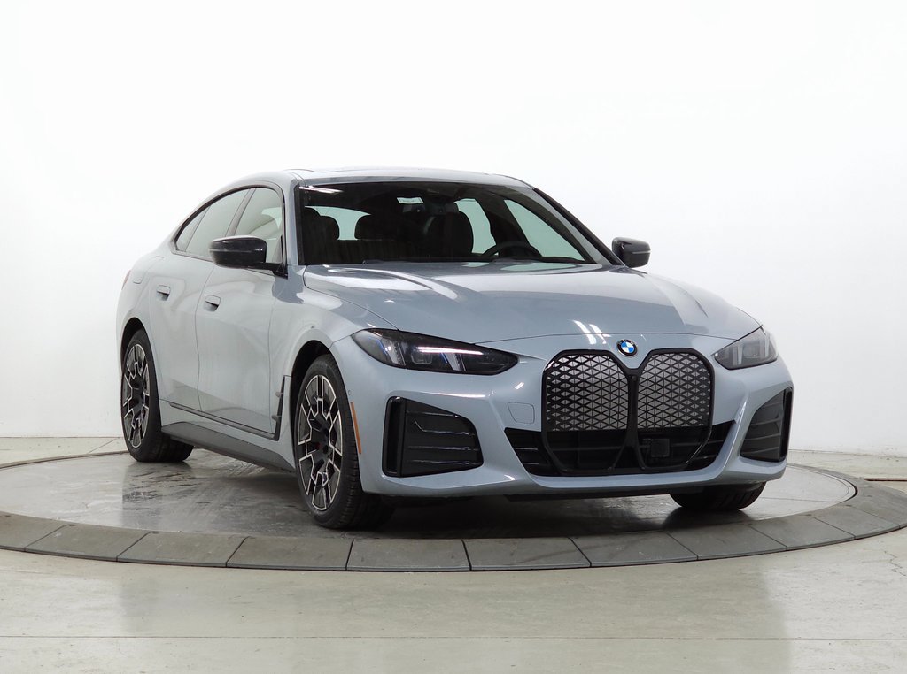 New 2026 BMW i4 xDrive40i w/ M Sport Package AWD/4WD image 1