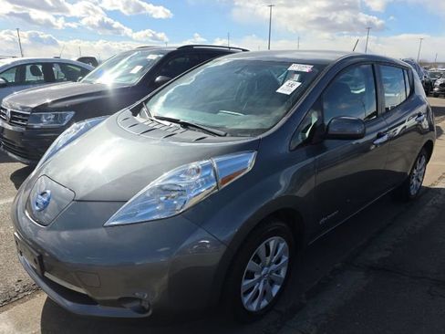 Used 2017 Nissan Leaf S image 1