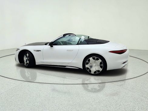 New 2026 Mercedes-Benz Maybach SL 680 image 13
