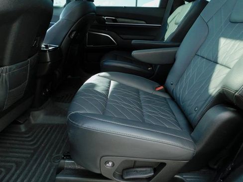 Used 2024 Kia Telluride SX Prestige X-Line image 19