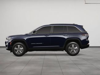 New 2024 Jeep Grand Cherokee Limited 4xe w/ Luxury Tech Group II AWD/4WD video 3