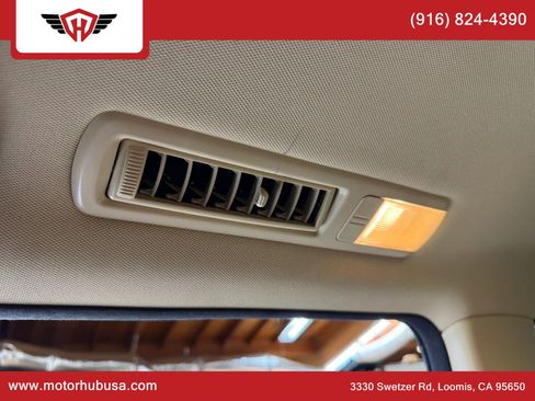 Used 2015 Toyota Highlander XLE AWD/4WD image 50