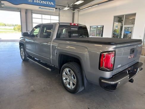 Used 2017 GMC Sierra 1500 SLT AWD/4WD image 3