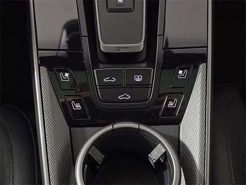 Certified 2021 Porsche 911 Carrera image 25