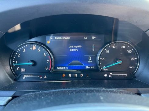 Used 2022 Ford Explorer XLT w/ Equipment Group 202A image 10