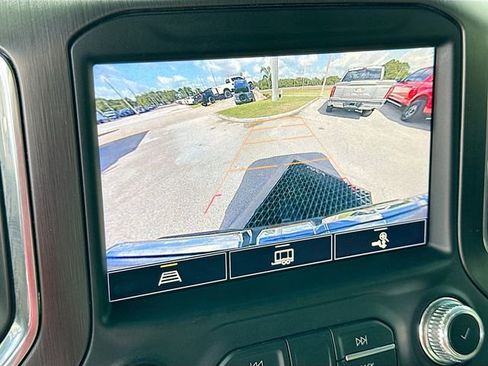 Used 2021 GMC Sierra 1500 AT4 AWD/4WD image 13
