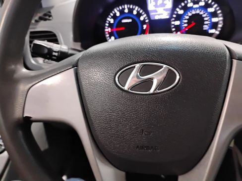Used 2016 Hyundai Accent SE FWD image 68