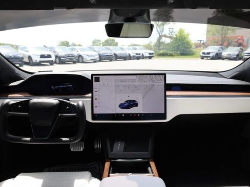 Used 2022 Tesla Model S AWD/4WD image 14