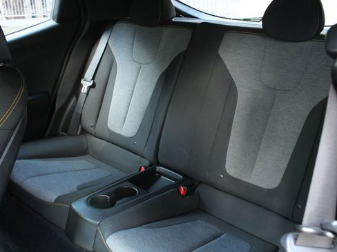 Used 2019 Hyundai Veloster Turbo R-Spec image 14