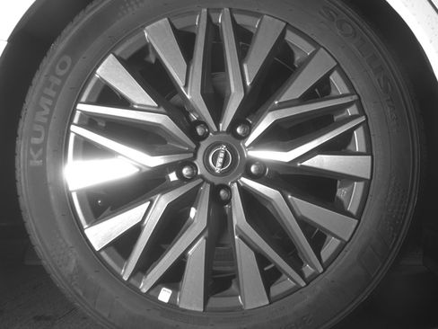 Used 2025 Nissan Altima 2.5 SV FWD image 15
