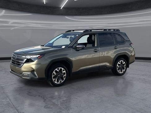 Certified 2026 Subaru Forester Premium AWD/4WD image 3