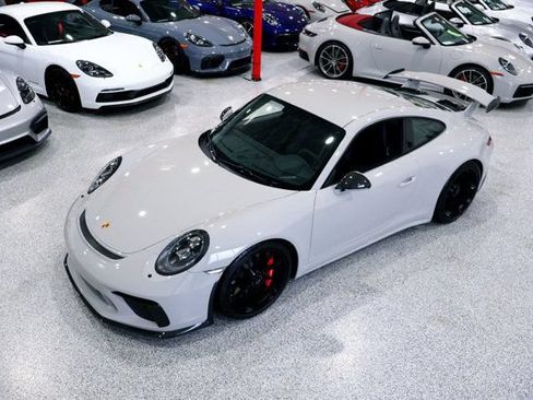 Used 2018 Porsche 911 GT3 w/ Sport Chrono Package RWD image 5