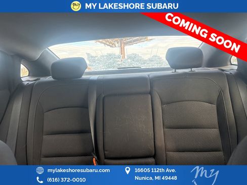 Used 2017 Chevrolet Malibu LT image 13