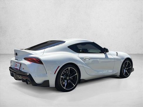 Used 2021 Toyota Supra w/ Safety & Technology Package RWD image 5
