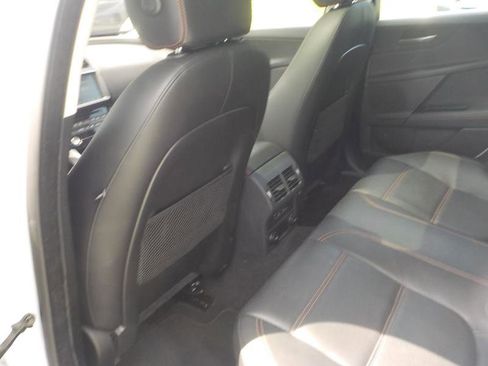 Used 2017 Jaguar XE Prestige image 20