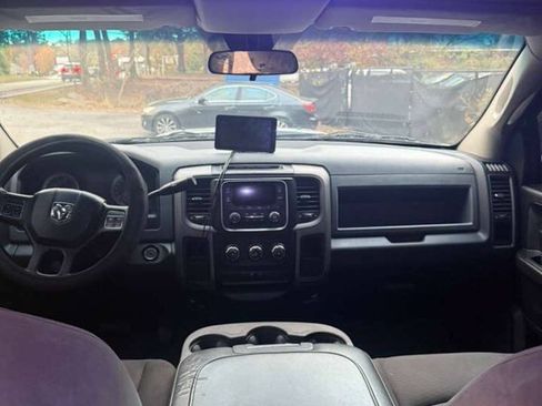 Used 2013 RAM 1500 Express RWD image 12