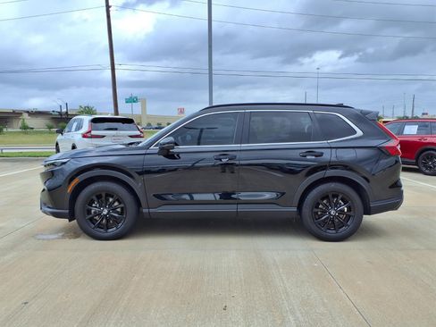Used 2025 Honda CR-V Sport image 3