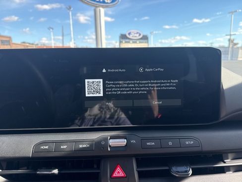 New 2025 Kia K4 LXS image 31