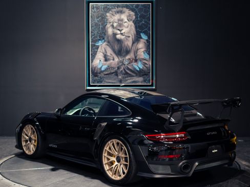 Used 2018 Porsche 911 GT2 RS RWD image 48