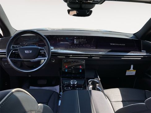 Used 2026 Cadillac Escalade Sport w/ Touring Package image 13