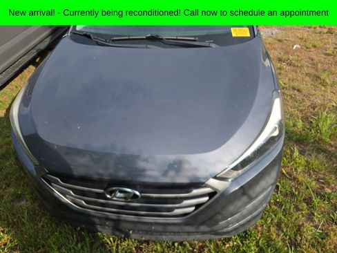 Used 2018 Hyundai Tucson SEL AWD/4WD image 1