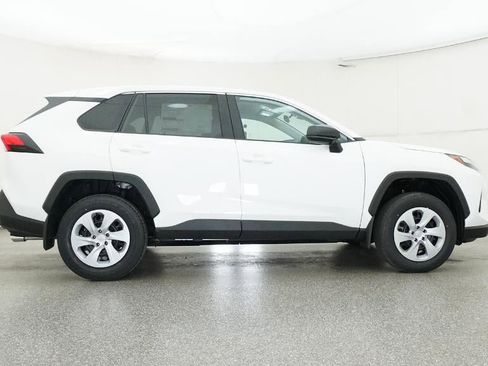 New 2025 Toyota RAV4 LE image 27