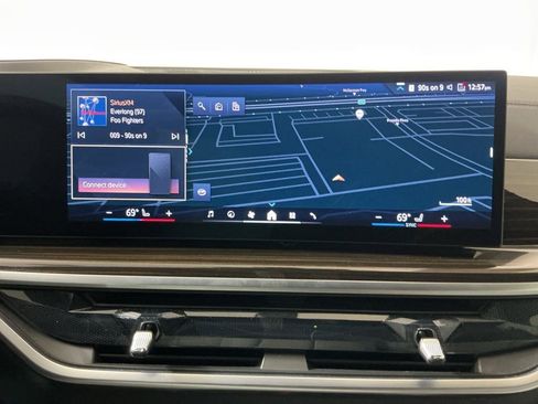 Certified 2025 BMW X5 sDrive40i image 11