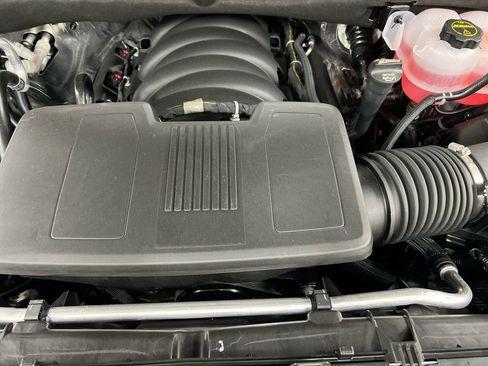 New 2026 Chevrolet Suburban High Country image 27