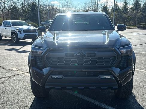 New 2026 Toyota Tacoma TRD Off-Road AWD/4WD image 8