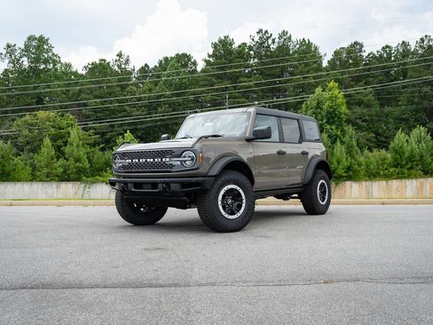 New 2026 Ford Bronco Badlands AWD/4WD image 1
