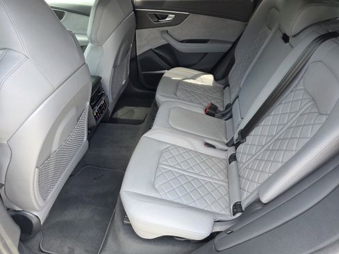 Used 2023 Audi SQ8 Premium Plus image 14