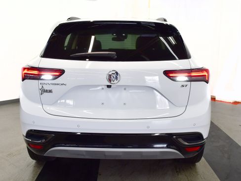 Used 2023 Buick Envision Essence w/ Sport Touring Package image 11