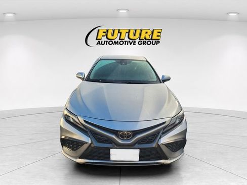 Used 2021 Toyota Camry XSE image 2