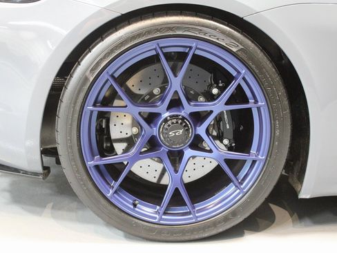 Certified 2025 Porsche 718 Cayman GT4 RS w/ Weissach Package image 13