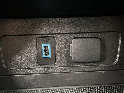 Used 2018 Ford Escape SE w/ SE Sync 3 Package image 21