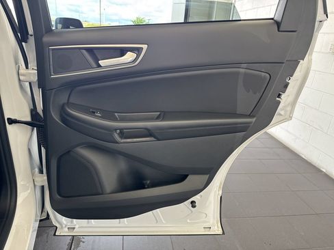 Used 2024 Ford Edge SEL w/ Convenience Package AWD/4WD image 46