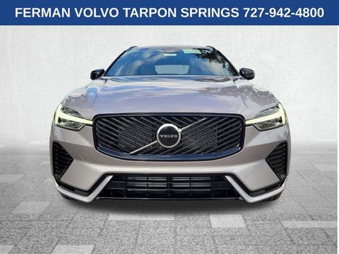 New 2026 Volvo XC60 T8 Core image 2