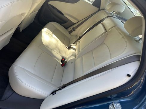 Used 2024 Chevrolet Malibu LT image 33