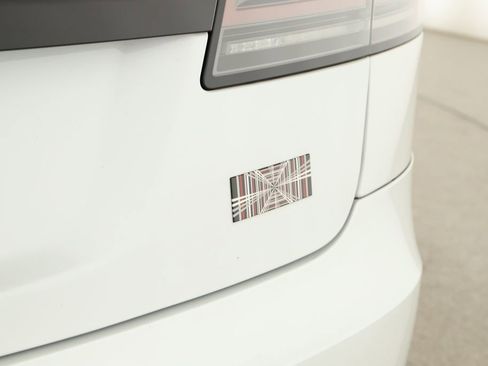 Used 2023 Tesla Model S Plaid AWD/4WD image 34