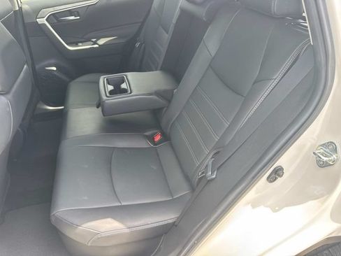 Used 2022 Toyota RAV4 XLE Premium AWD/4WD image 16